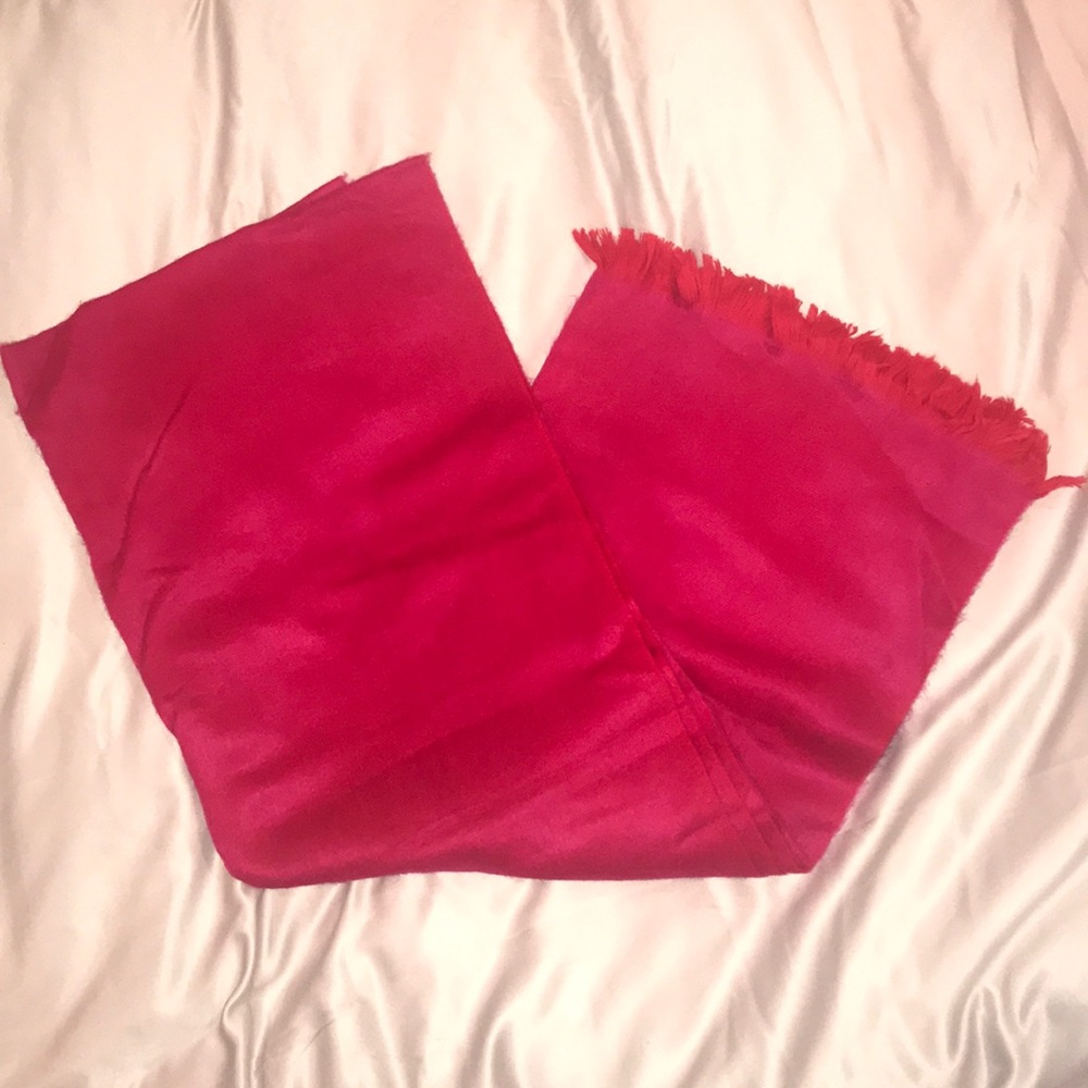 New Warm Peruvian Alpaca Wool Shawl / Wrap in pink